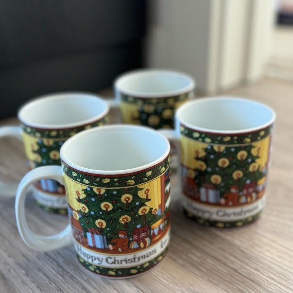 A Christmas Story Portmeirion Mugs Set of 4 - Picture 1 of 3